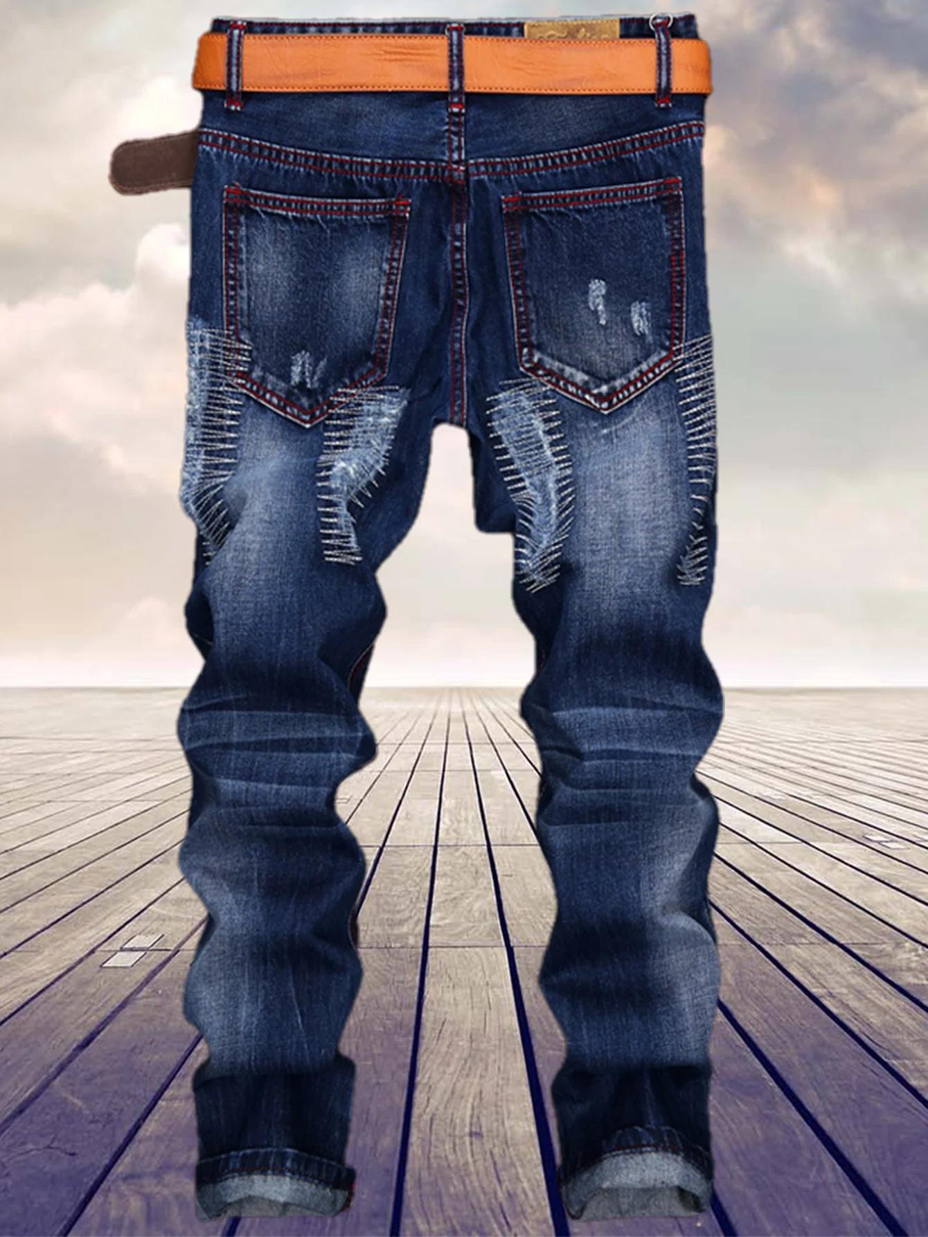 Tendance des jeunes américains pour fabriquer des jeans droits des vieux hommes