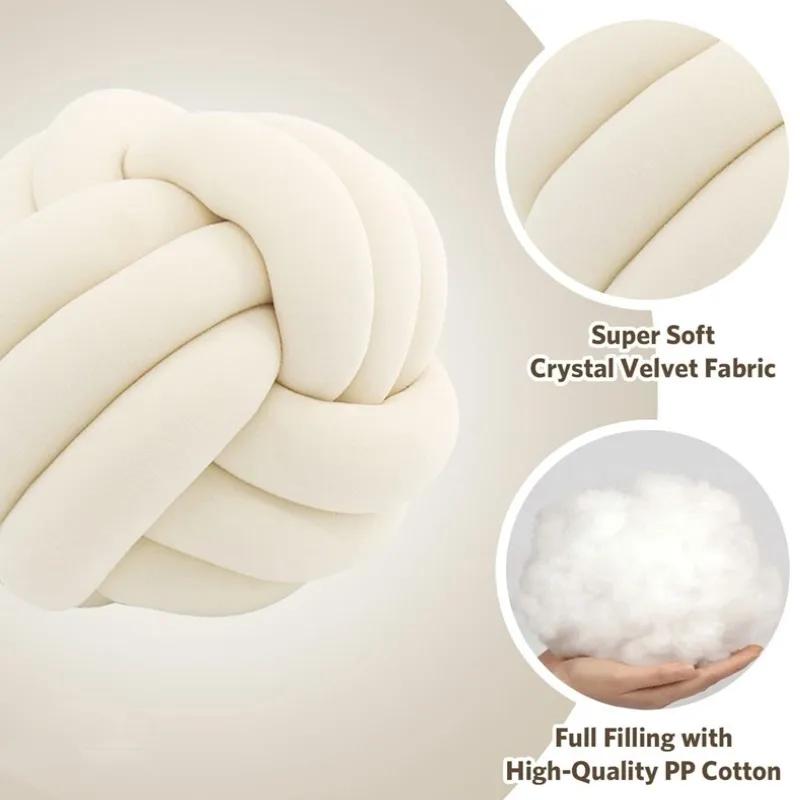 Art Decor Knot Ball Throw Pillow Fait à la main en velours doux Grand coussin Moderne et confortable