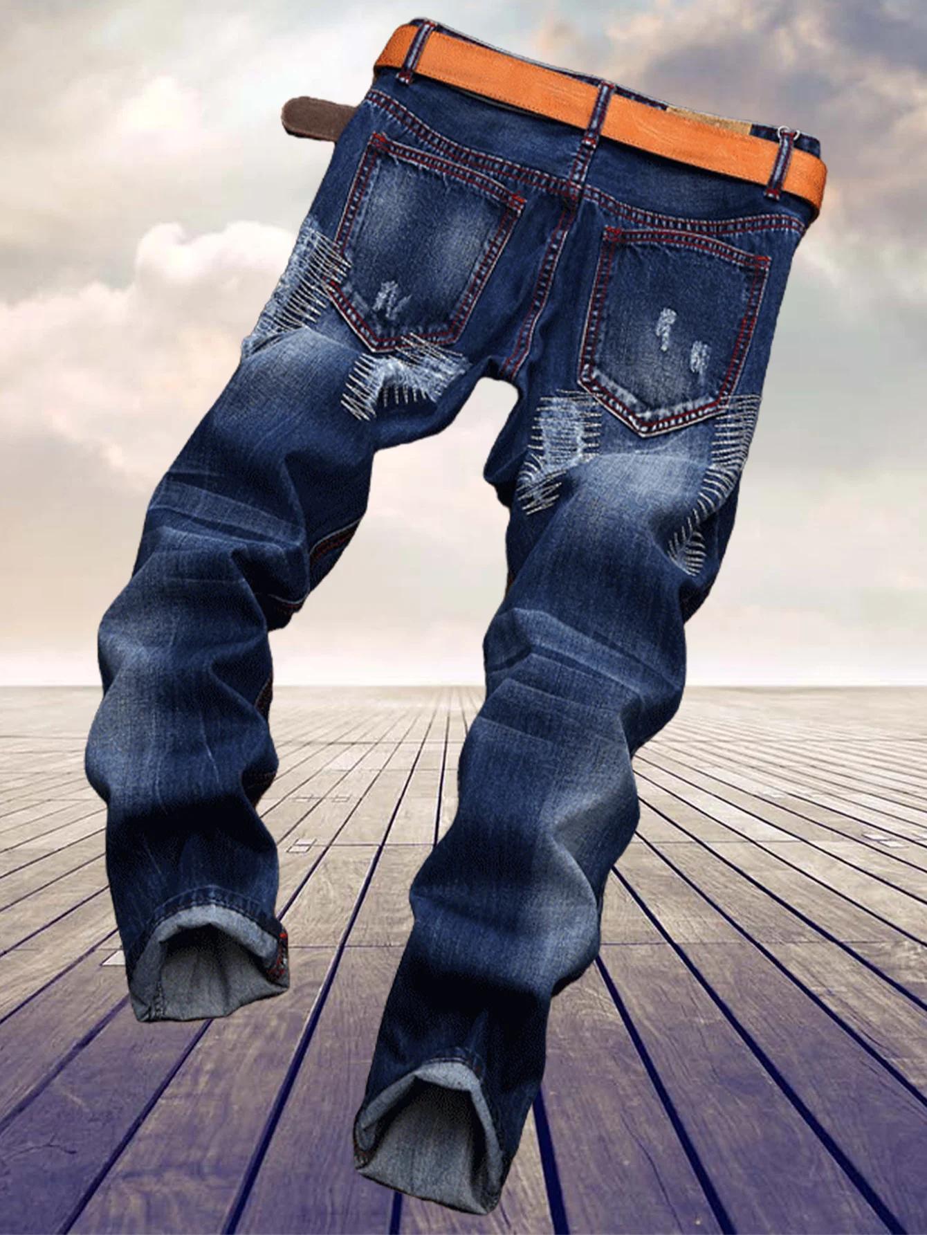 Tendance des jeunes américains pour fabriquer des jeans droits des vieux hommes