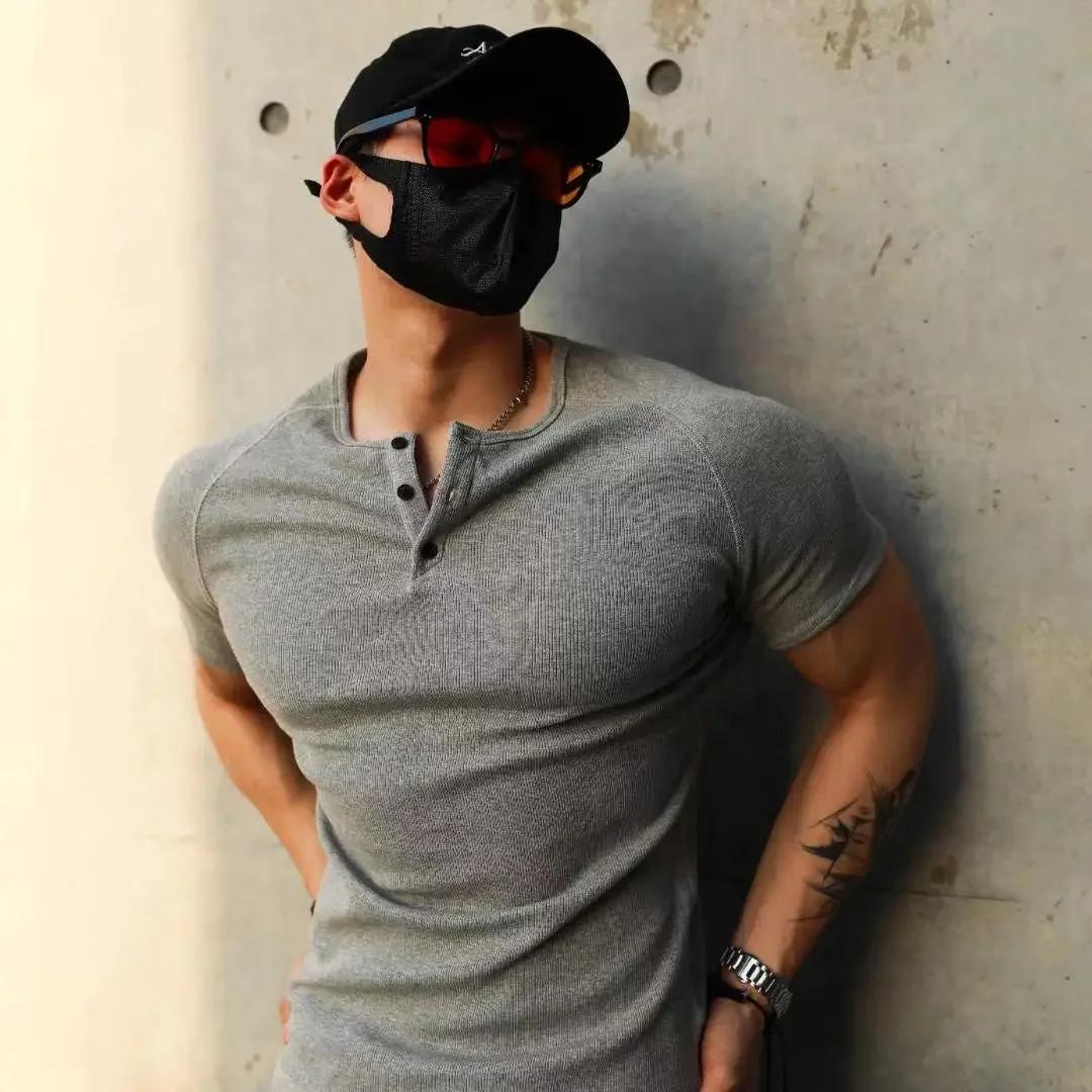 T-shirt hommes décontracté à manches courtes jogging musculaire musculation T-shirt mâle gymnase Fit