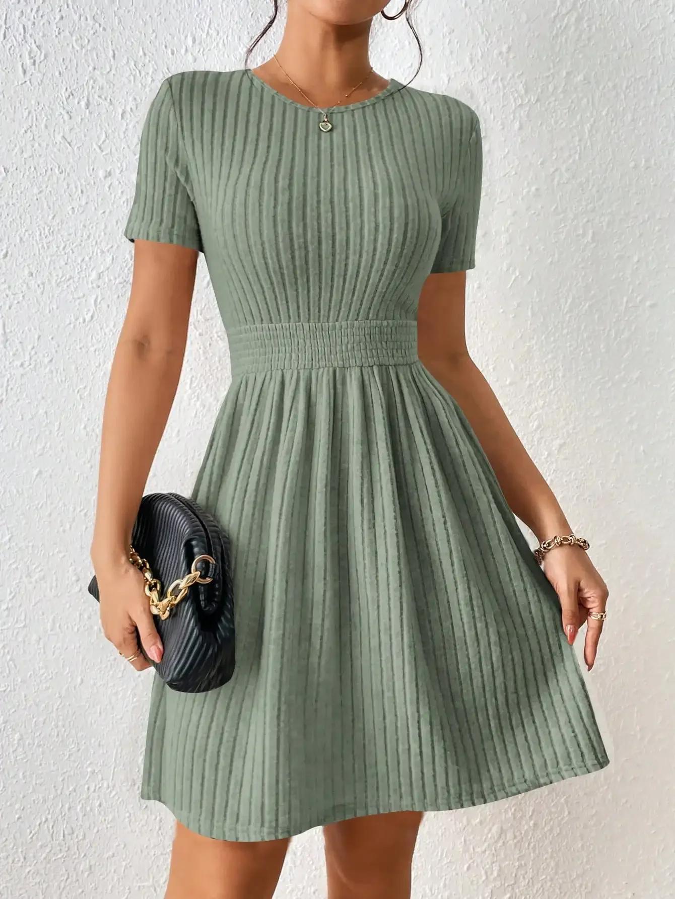 Robe trapèze côtelée unie décontractée et élégante pour femme – Nouvelle collection confortable
