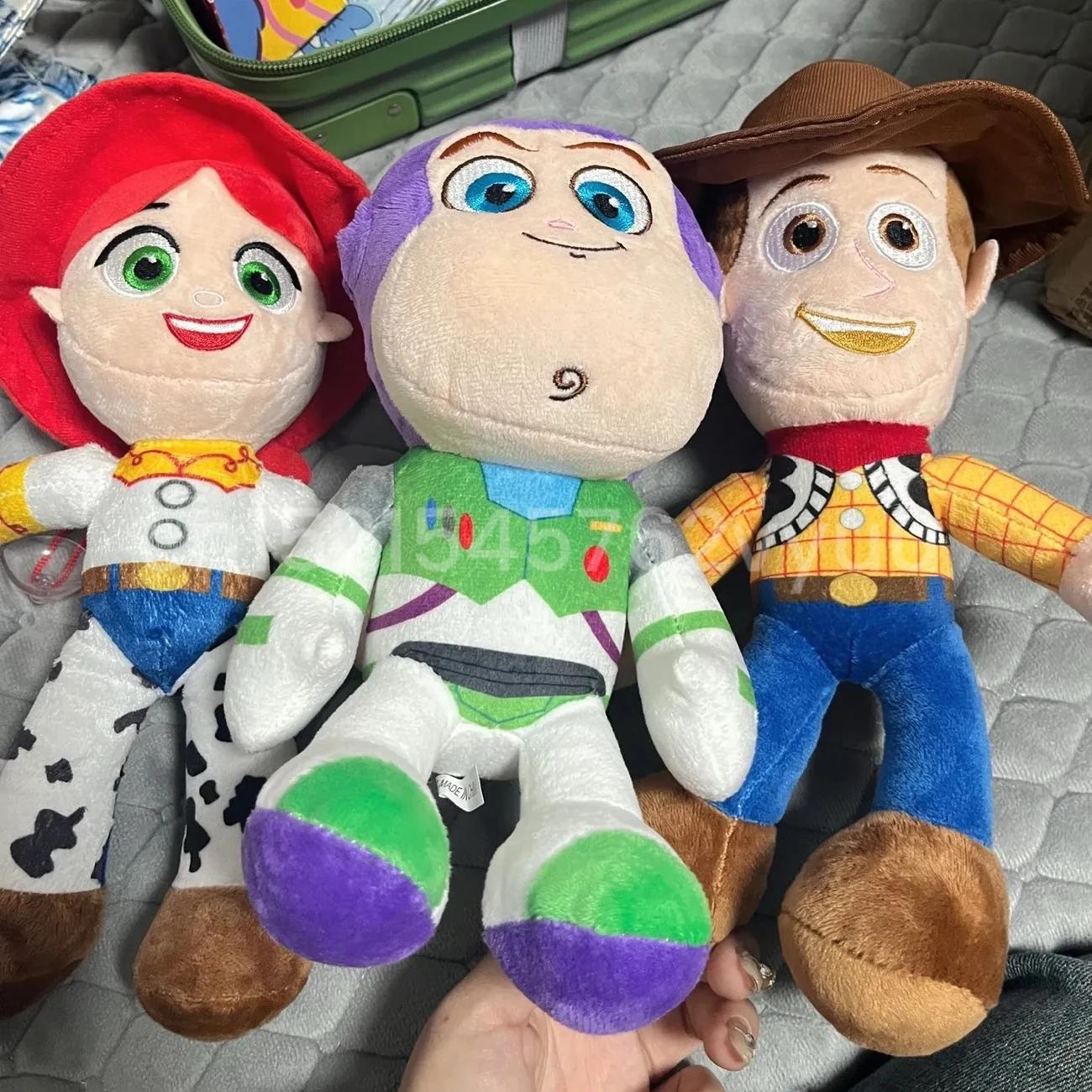 23 cm mignon Woody Buzz Lightyear peluche jouet belle peluche Anime Jessie peluches pendentif dessin