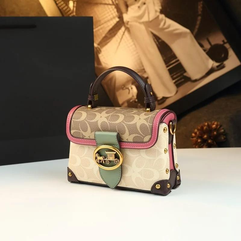 Un nouveau sac boîte élégant et haut de gamme 2025 avec un design de niche et un sac pour femme luxu
