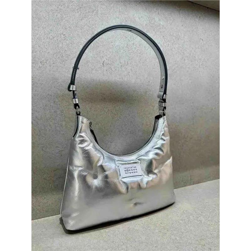 Niche en cuir véritable mode polyvalente plaque de cuisson Mini sous les bras chaîne sac bandoulière
