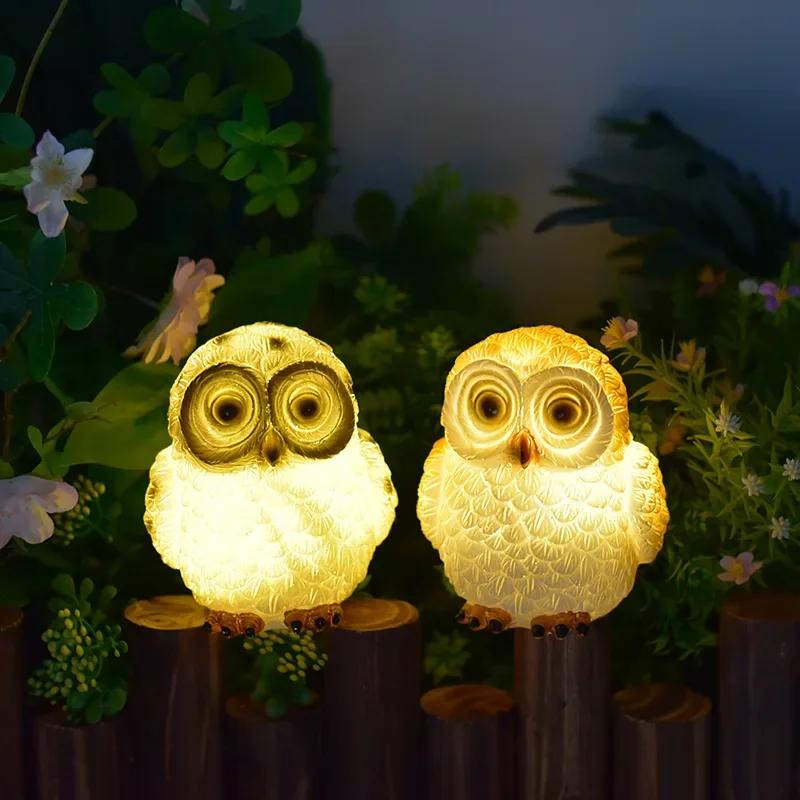 Lampe Solaire LED Imperméable, Luminaire Décoratif d'Extérieur, Idéal pour un Jardin, une Cour, un d