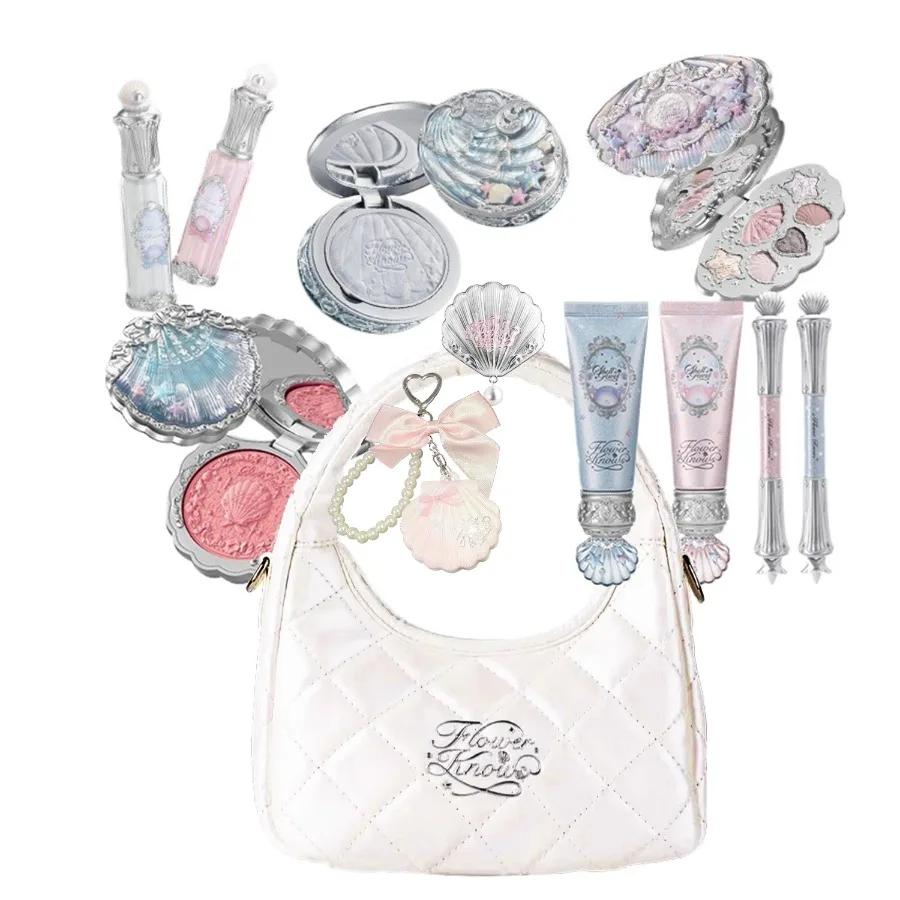 Kit de Maquillage Flower Knows : Poudre Décorante Effet Coquille de Perle Lapin, Gloss à Lèvres, Far