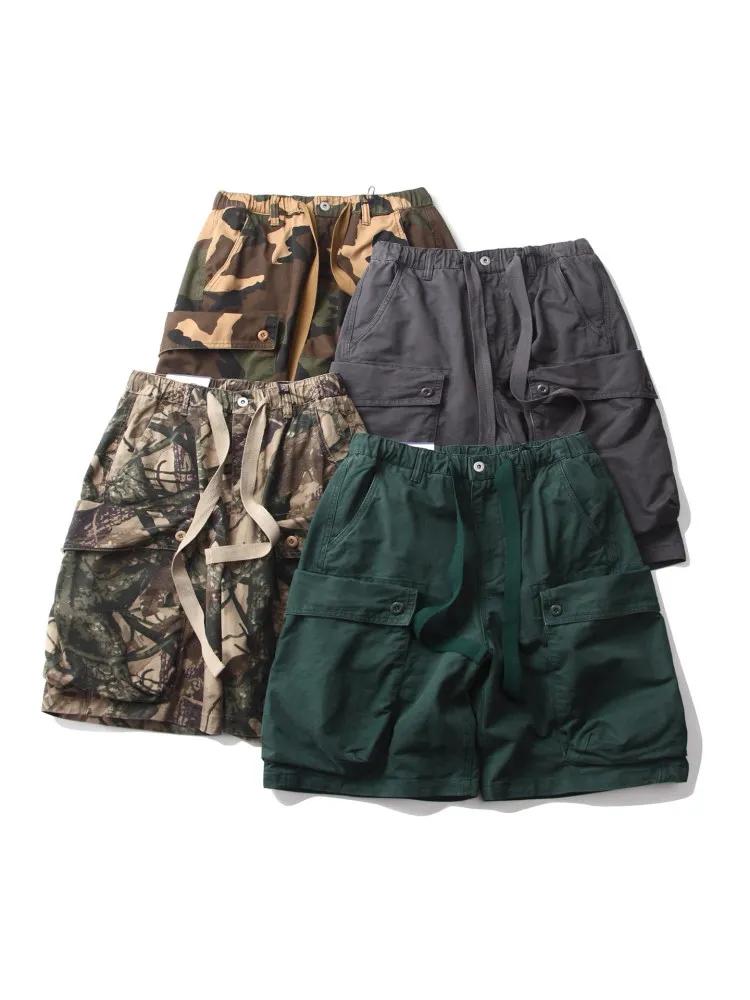 Shorts cargo multi-poches camouflage délavé et vieilli style vintage américain, coupe droite décontr