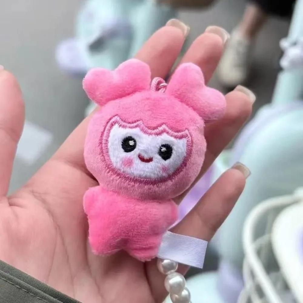 9 pièces Pendentif de sac et porte-clés Momo, figurine de dessin animé adorable, accessoires populai