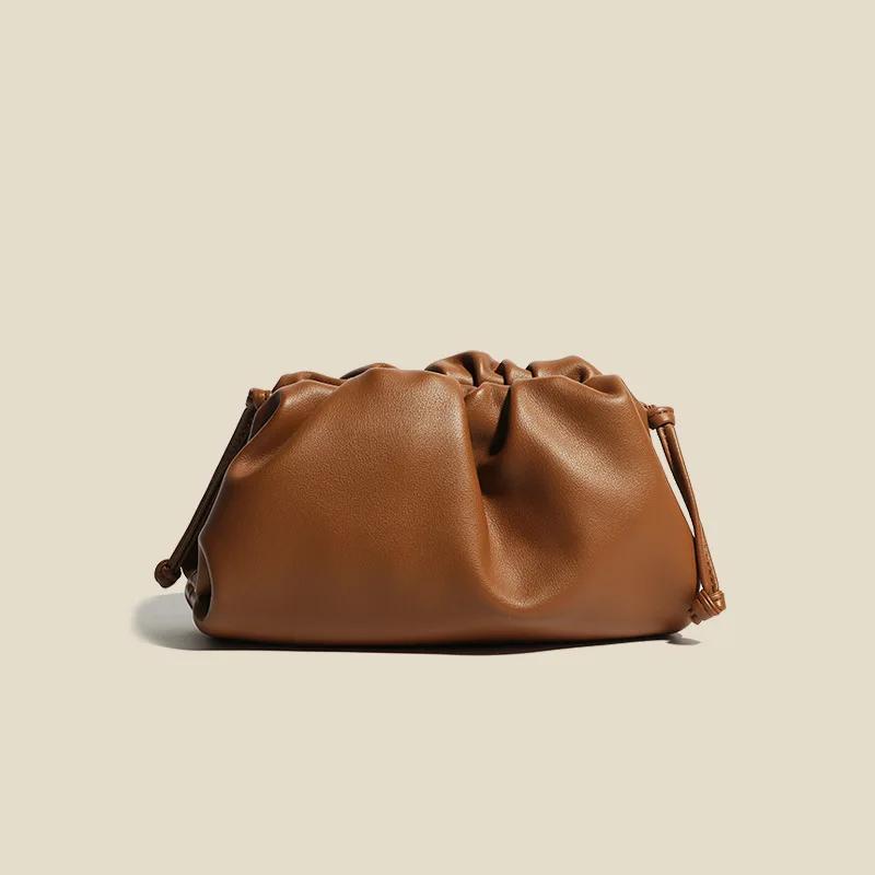 Dames célèbre marque de luxe concepteur en cuir de vachette Y2k nuage petit sac à main couleur doux