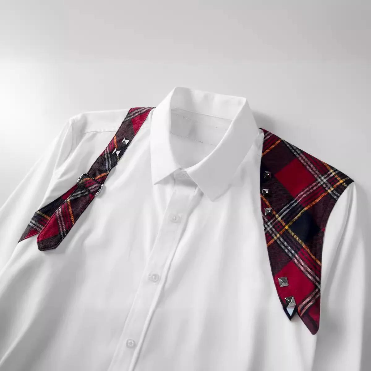 Chemise à manches longues pour hommes, bretelles d'épaule, épissure à carreaux, décoration à rivets,
