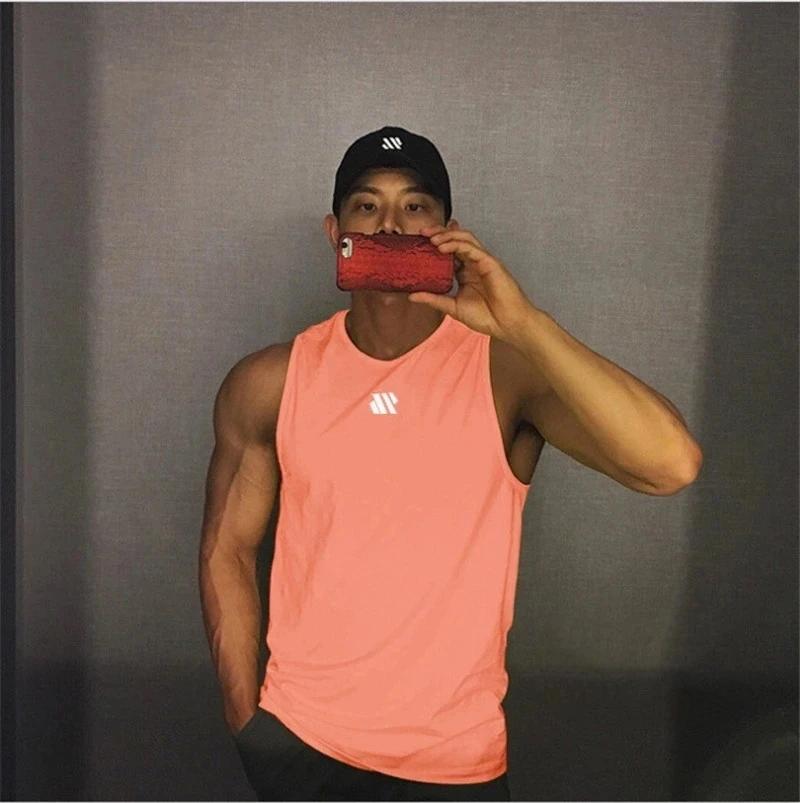 2024 Hommes fitness gymnases Débardeur hommes Fitness chemise sans manches Mâle maille respirant Gil