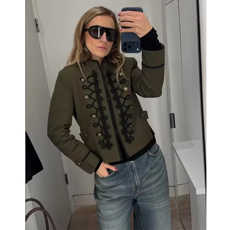 Vestes et Manteaux Printemps Femme 2026 Nouvelle Mode Rétro Élégante Slim Blazers Chic Jeunesse Voya