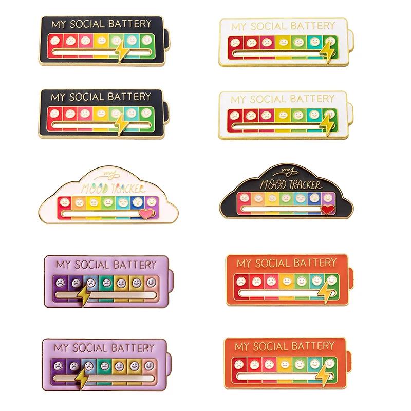 Lot de 10 badges d'expression faciale variés pour femmes, broches énergétiques pour l'humeur, saison