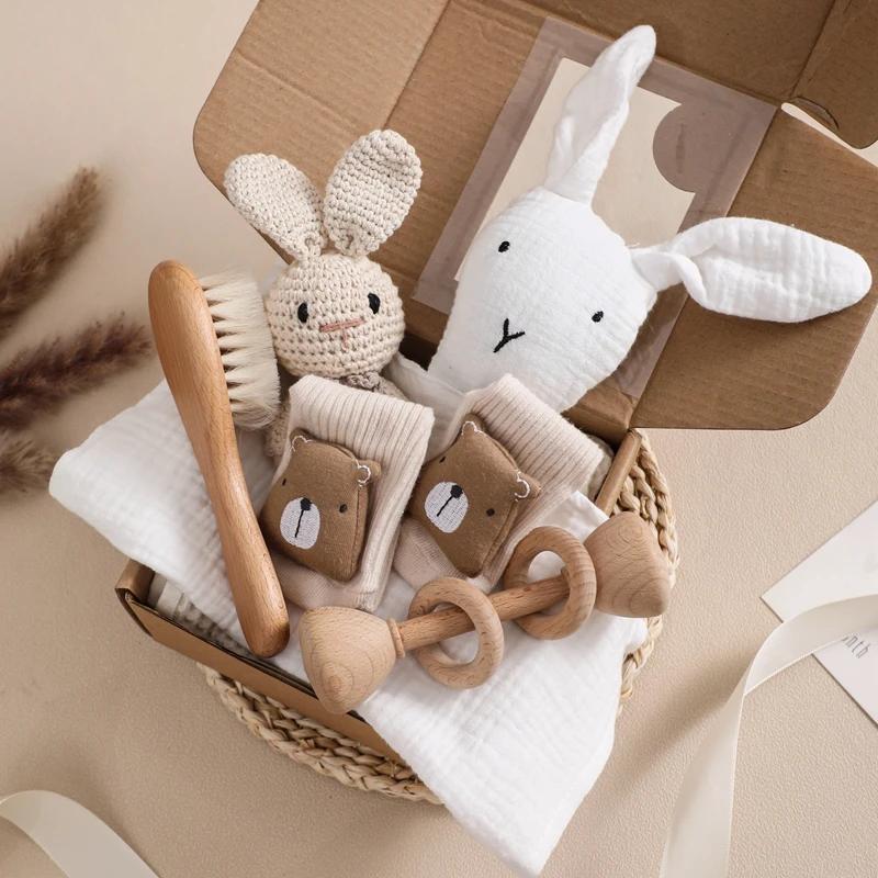 Coffret cadeau naissance 7 pièces : couverture bébé coton double face, accessoires de bain nouveau-né
