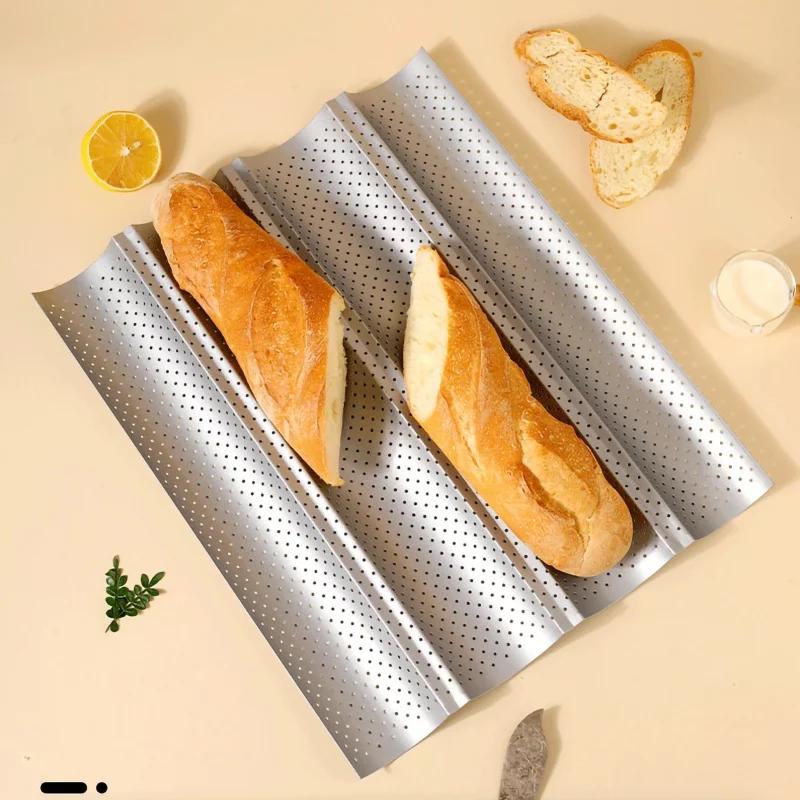 Moule à pain français perforé antiadhésif, poêle à Baguette en acier au carbone, pain français à 4 p