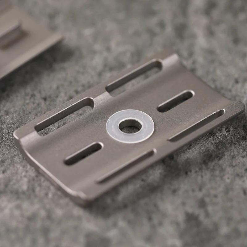 Rasoir de sécurité léger YAQI Ghost Titanium