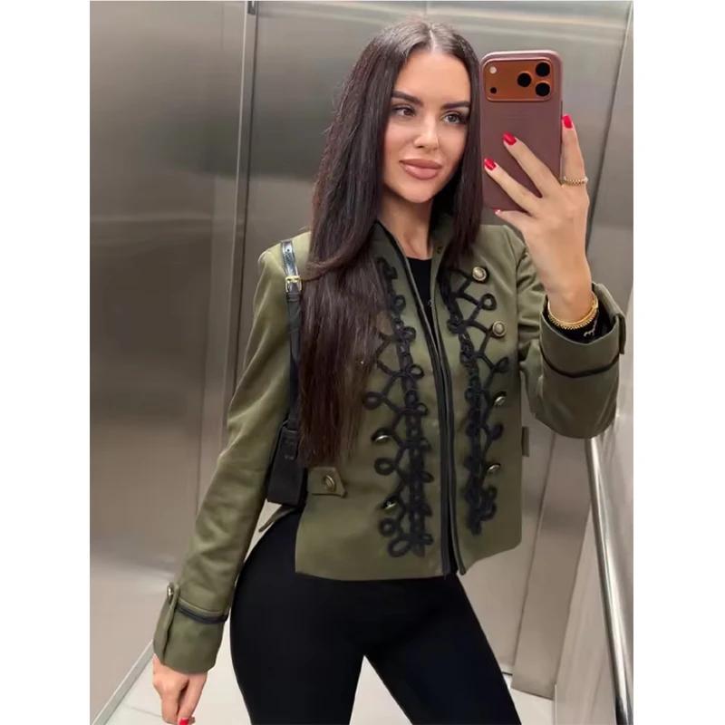 Vestes et Manteaux Printemps Femme 2026 Nouvelle Mode Rétro Élégante Slim Blazers Chic Jeunesse Voya