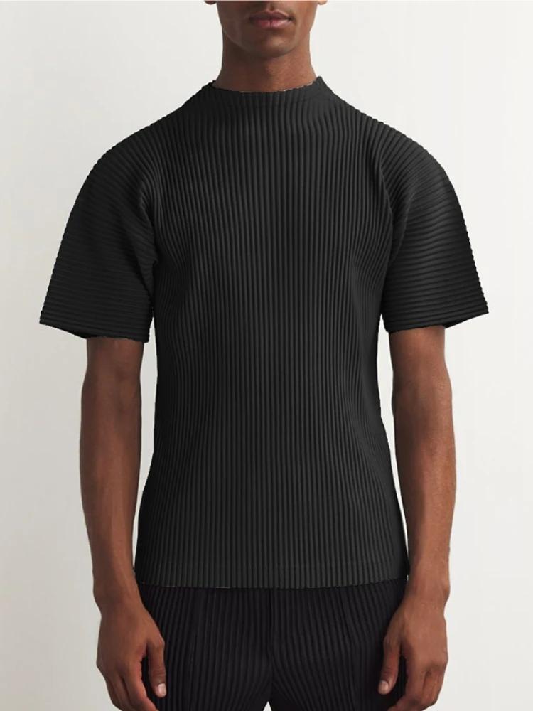 Vêtements plissés Miyake, t-shirt à manches courtes pour homme, haut à col roulé noir tendance