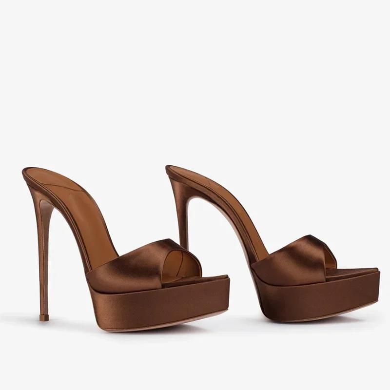 Nouvelles Arrivées : Chaussures Modernes pour Femmes – Mules en Cuir Satiné à Bout Pointu et Talon F