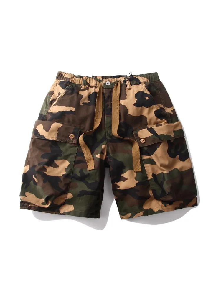 Shorts cargo multi-poches camouflage délavé et vieilli style vintage américain, coupe droite décontr