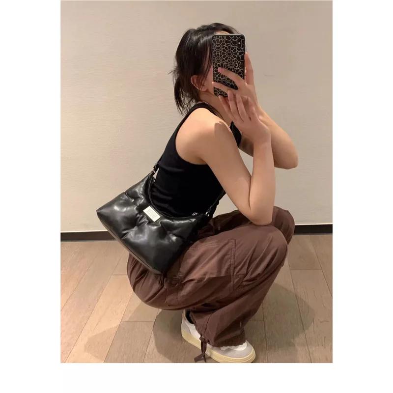 Niche en cuir véritable mode polyvalente plaque de cuisson Mini sous les bras chaîne sac bandoulière