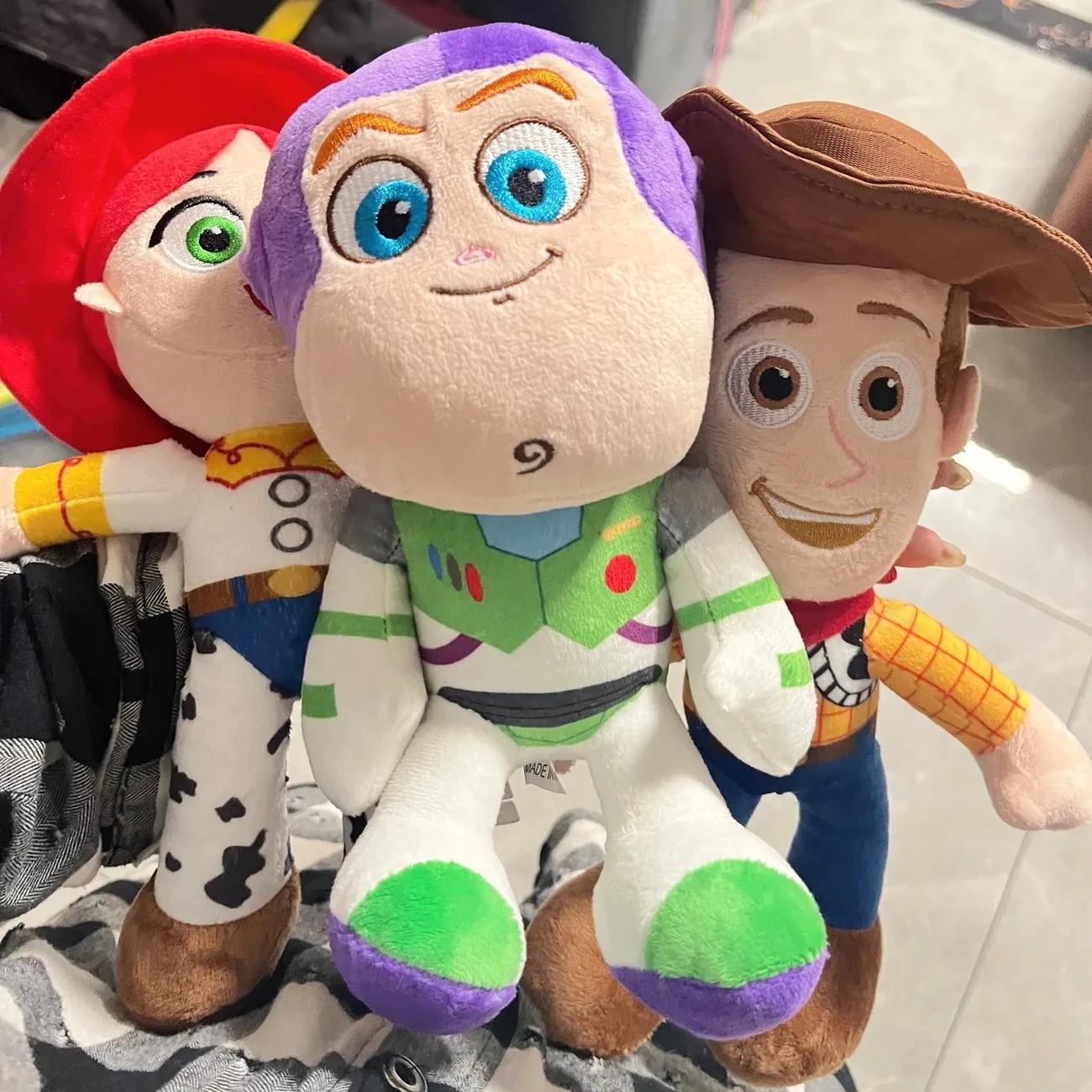 23 cm mignon Woody Buzz Lightyear peluche jouet belle peluche Anime Jessie peluches pendentif dessin