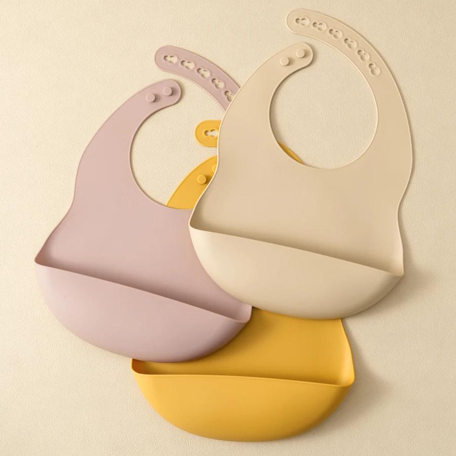 2 pièces enfant en bas âge Silicone plaque de poitrine bébé bavoir imperméable couleur unie infantil