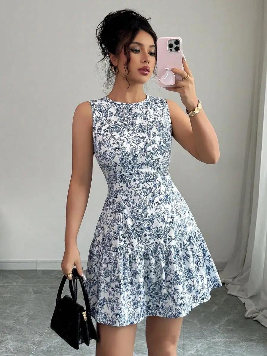 Robe florale bleue et blanche de style bohème et français pour le printemps/été, sans manches avec c
