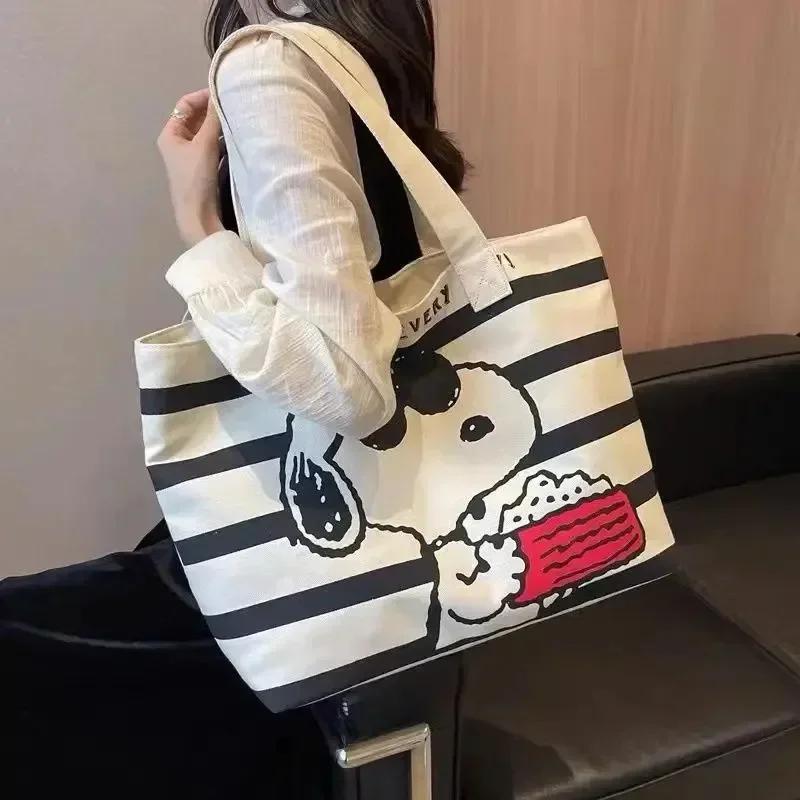 BANDAI Snoopy mignon dessin animé grande capacité sac en toile pour les étudiantes pour contenir des
