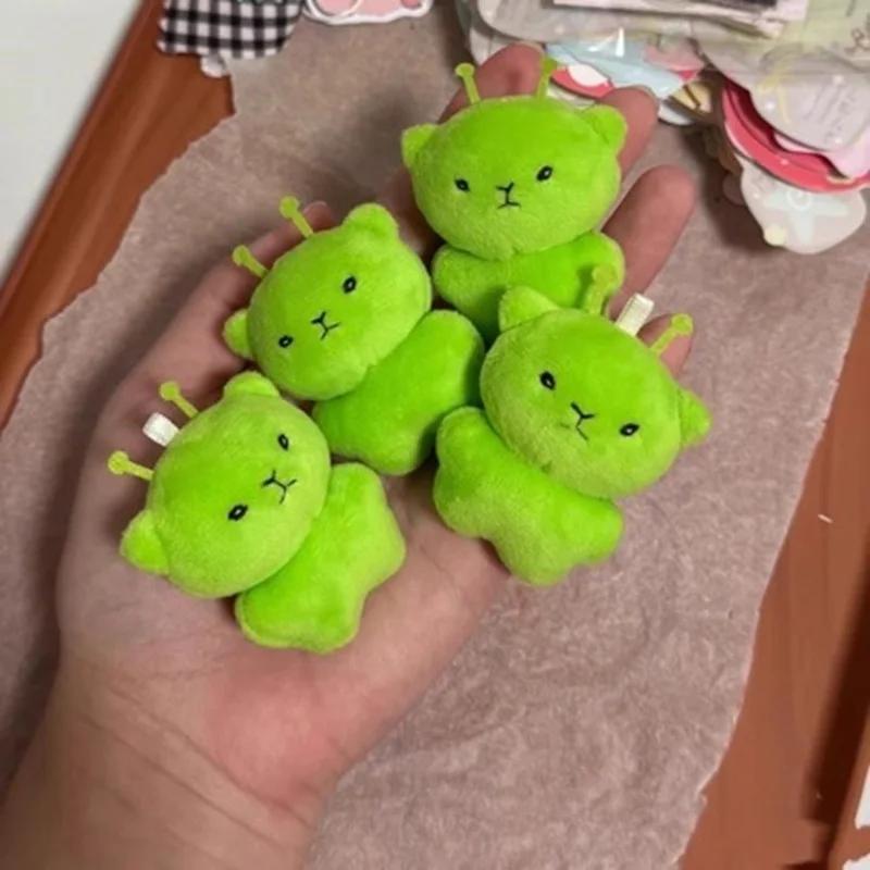 Nouveau Mini chat Alien invasion terre pendentif de poupée fait à la main Super doux mignon sac acce