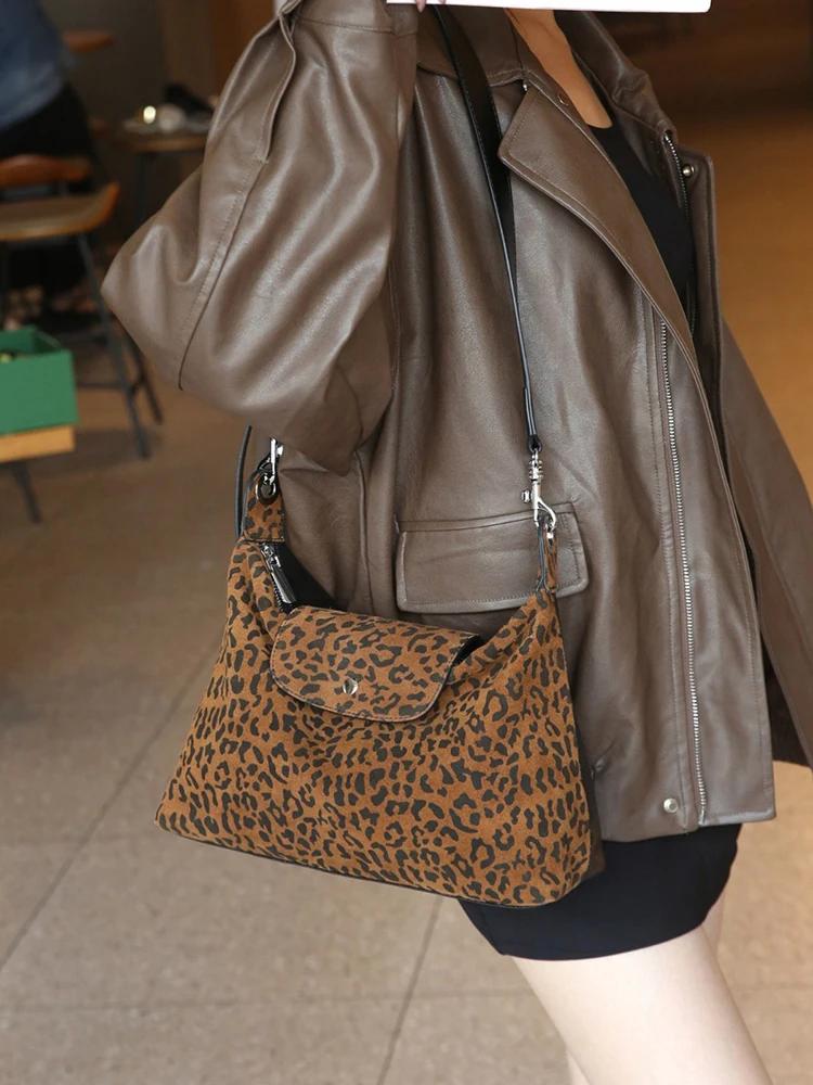 Sac à dumplings Longxiang tendance pour femmes, sac à dumplings tridimensionnel réglable