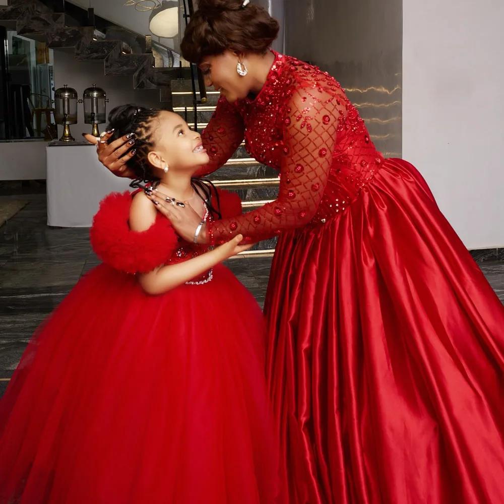 Robe mère et fille rouge de noël, avec perles et cristaux, robes d'anniversaire de luxe pour maman e