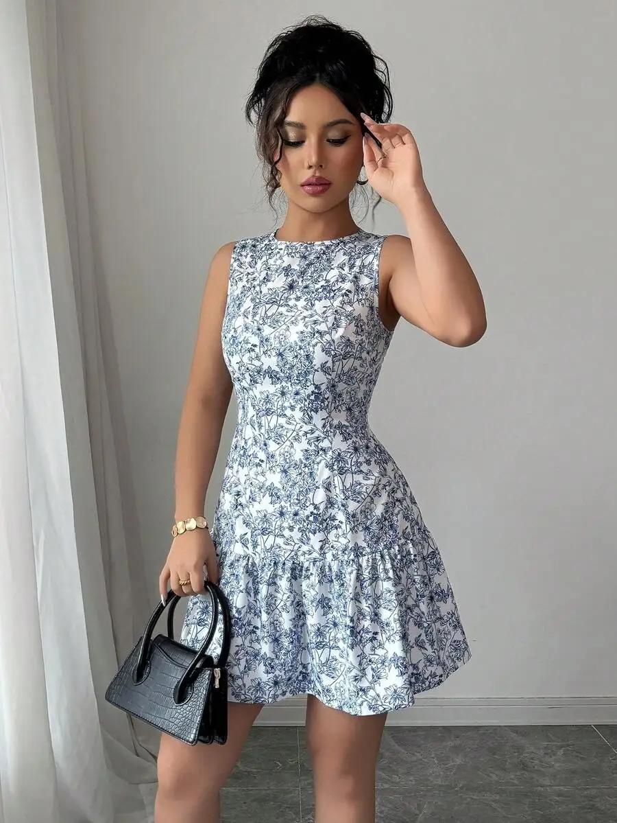 Robe florale bleue et blanche de style bohème et français pour le printemps/été, sans manches avec c
