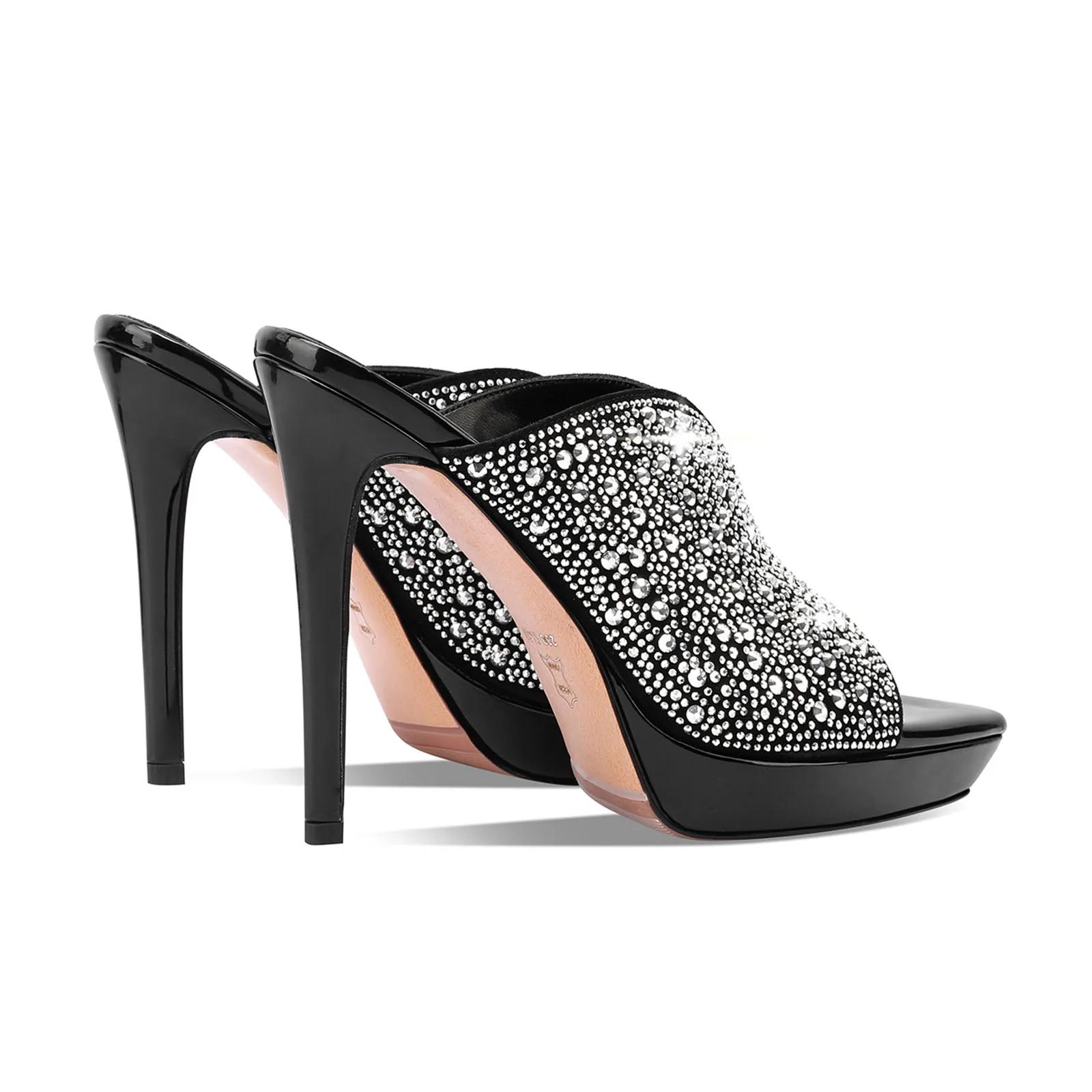 Mules à plateforme en daim de mouton avec cristaux Arden Furtado 2026, chaussures de banquet à talon
