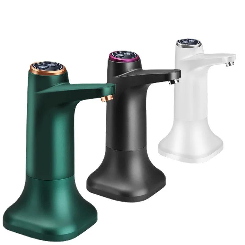 Distributeur automatique pour jouets d'extérieur