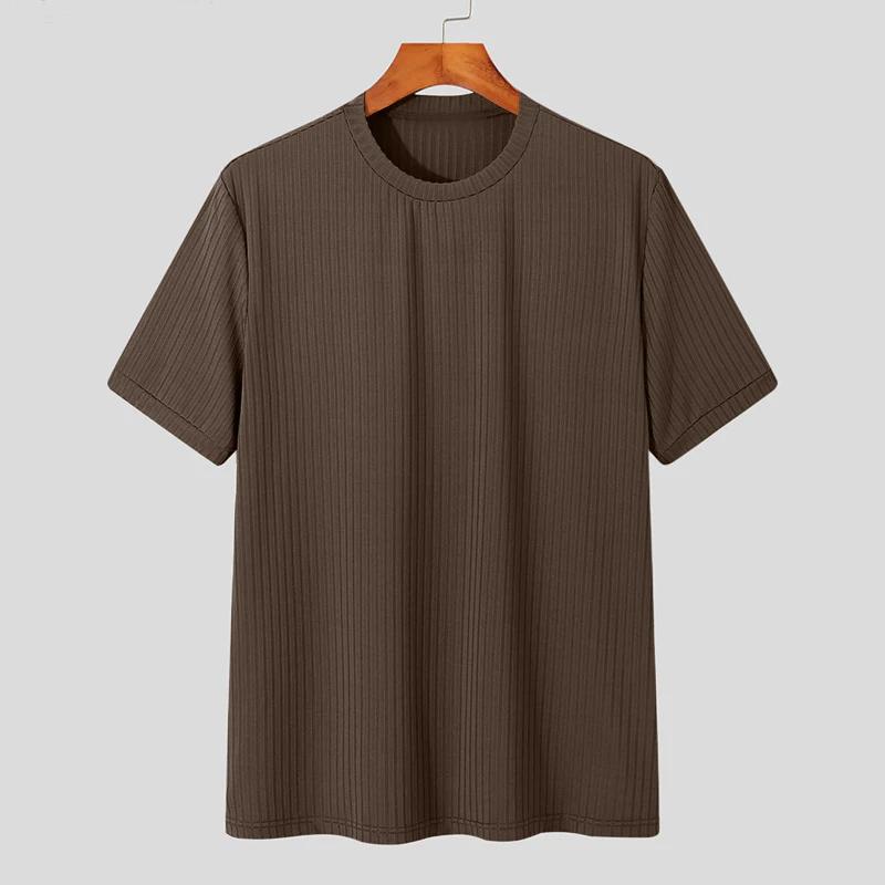 Vêtements d'été pour hommes