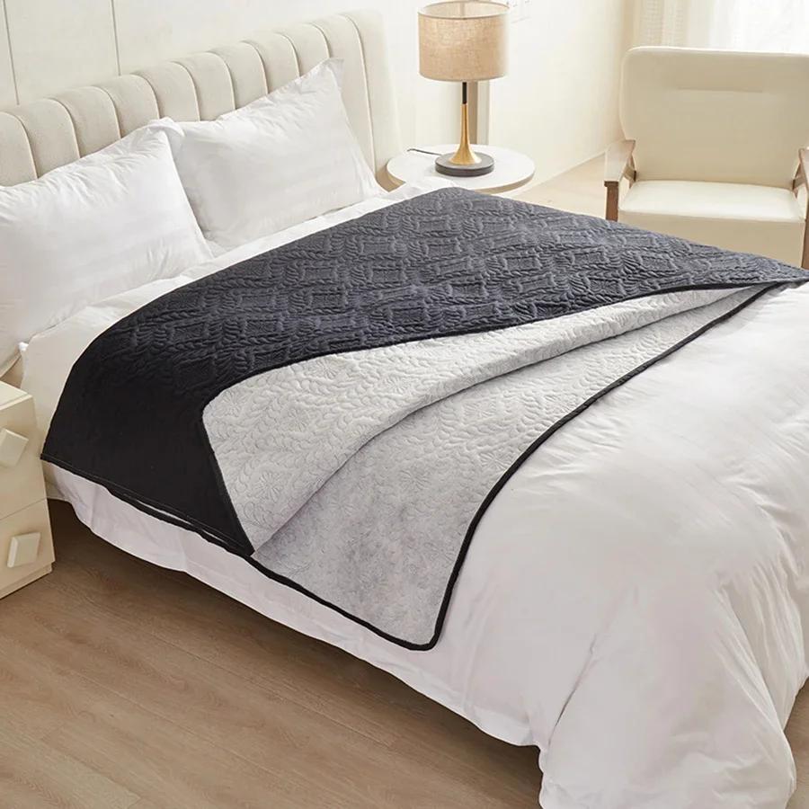 Housse de lit imperméable pour chien, couverture pour meubles, protection de lit, housse de canapé pour chiens et chats, couvre-lit à dos antidérapant résistant à la saleté