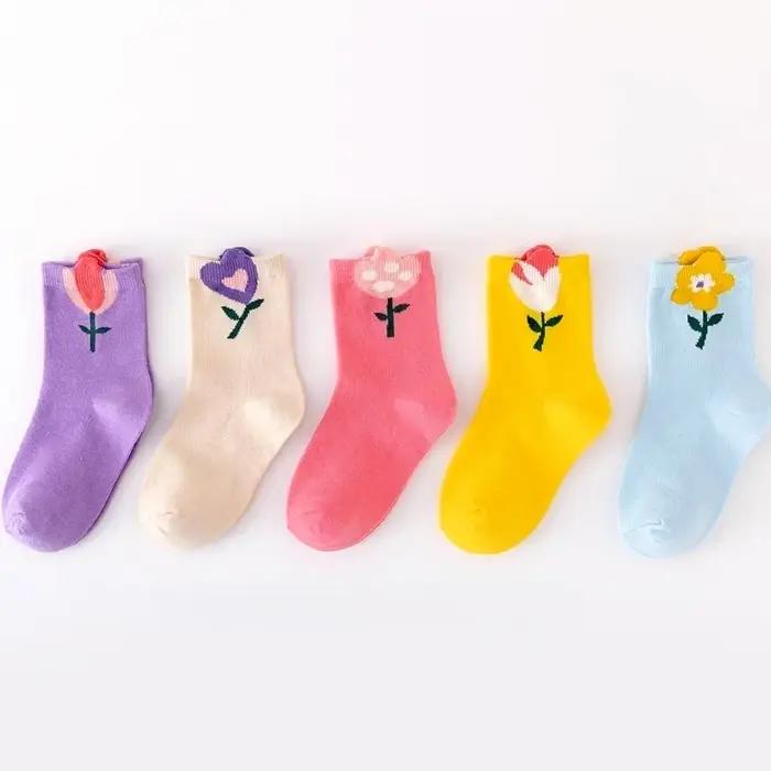 5 paires de chaussettes pour filles, motif de fleurs de dessin animé mignon, chaussettes confortable