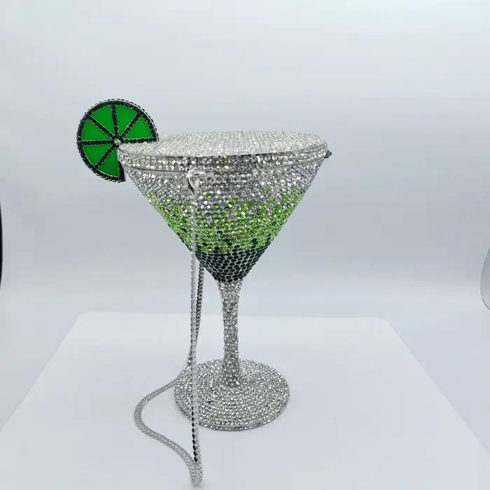 Haute qualité forme de gobelet luxe Martini Cocktail cristal clouté sac de dîner diamant pochette st