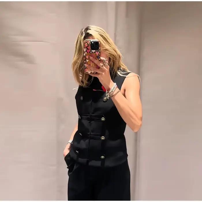 Top Femme Printemps 2026 Nouveau Noir Sans Manches avec Nœud Décoratif Coupe Ajustée Gilet Unique Te