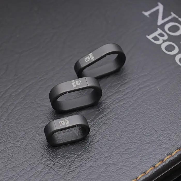 Porte-clés en alliage de titane avec revêtement PVD noir design moderne pour clés de voiture accessoires EDC élégant et durable