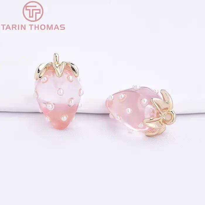 (10593) 4 pendentifs creux en forme de fraise