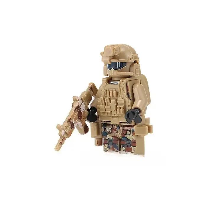 Forces spéciales militaires, soldats de la police, armes militaires, jouets et cadeaux pour les figu