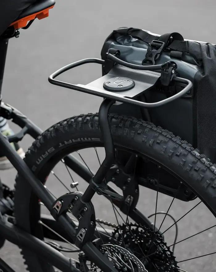 Porte-bagages arriere pour velo compatible vtt vtt electrique installation facile usage polyvalent sacs marques occassions speciales femmes hommes randonneurs cyclistes urbains