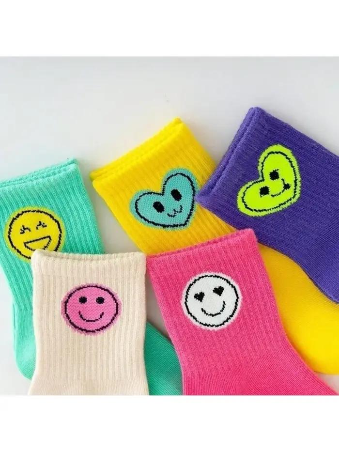 5 paires de nouvelles chaussettes pour enfants quatre saisons avec expressions de visages souriants