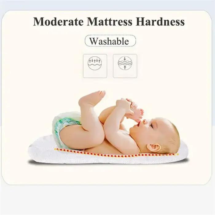 Lit de bébé biomimétique pliant avec filet et auvent isolation pour bébé anti-pression occasions spéciales et voyages