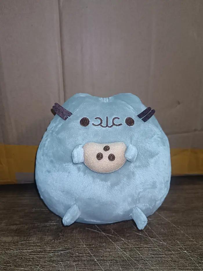 Peluche de chat simulé, jouet en peluche, chat d'anime, décoration douce pour la maison, décoration
