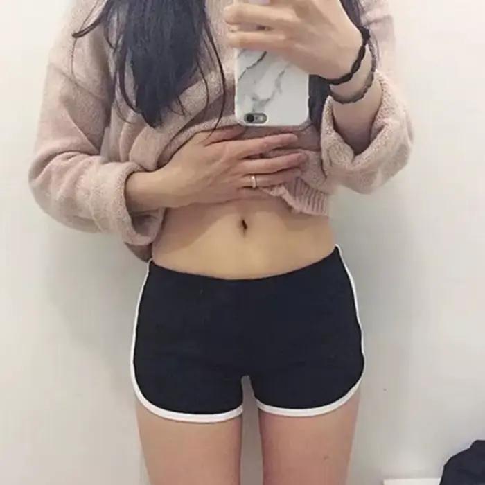 Short de sport pour femmes, couleur bonbon, Anti-vide, slim, décontracté, taille élastique, pantalon