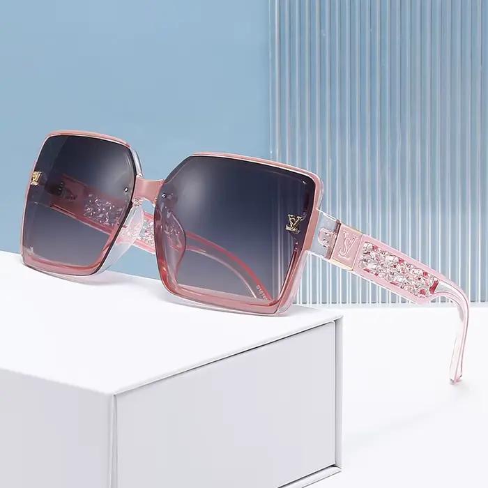 Nouvelles Lunettes de Soleil Glamour 2026 pour Femmes et Hommes – Design Oversize Tendance, Verres C