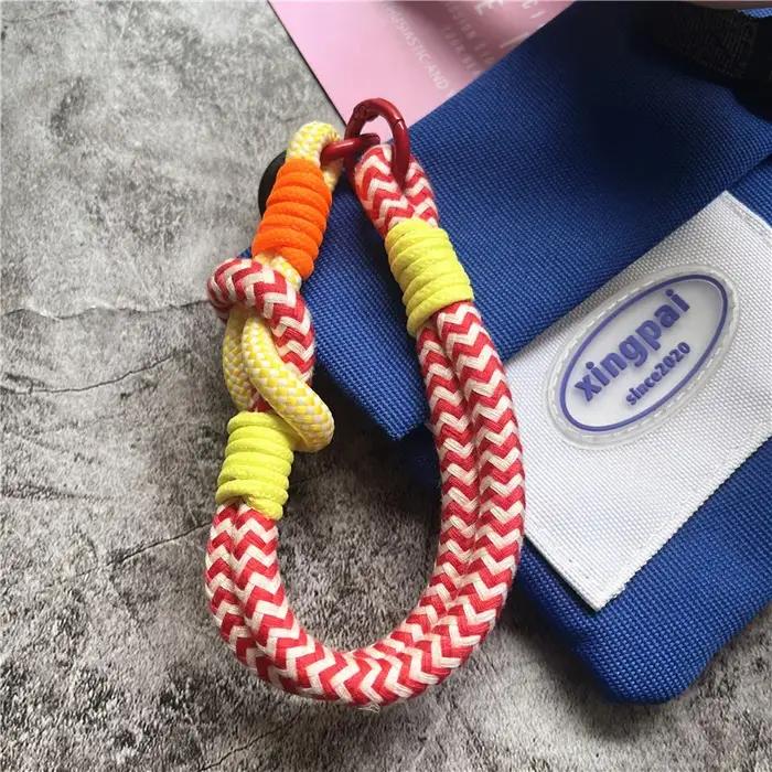 Porte-clés contrastés, accessoires de luxe pour clés de voiture, breloques pour sacs à main, cadeau